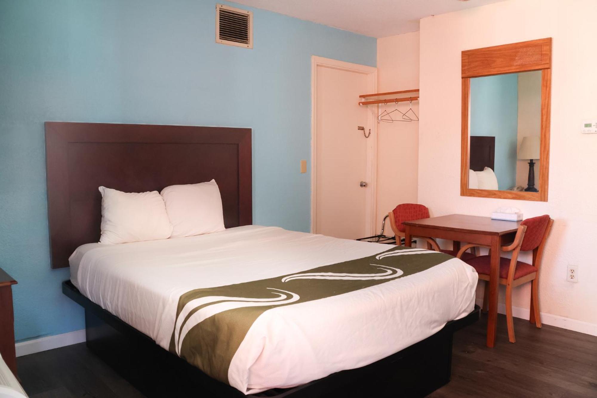 Chippewa Motel Mount Pleasant Kültér fotó