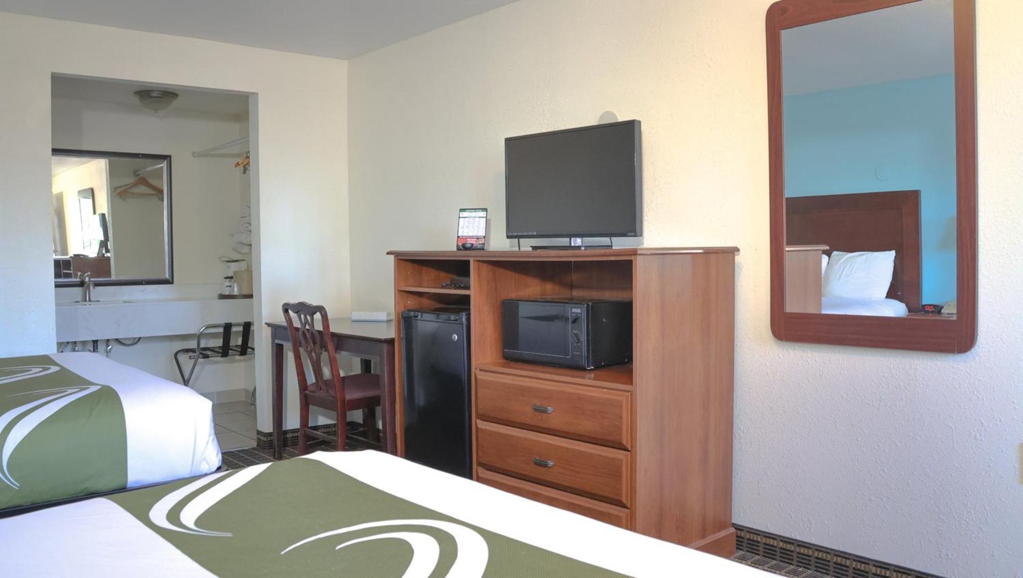 Chippewa Motel Mount Pleasant Kültér fotó